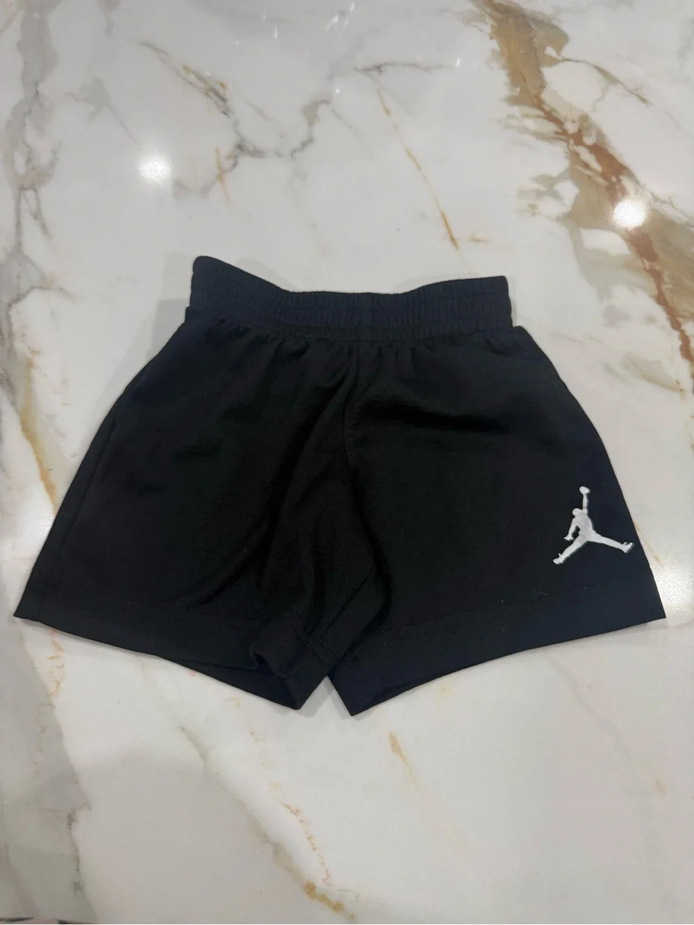 Toddler boy Shorts bundle (7) of them size 2T